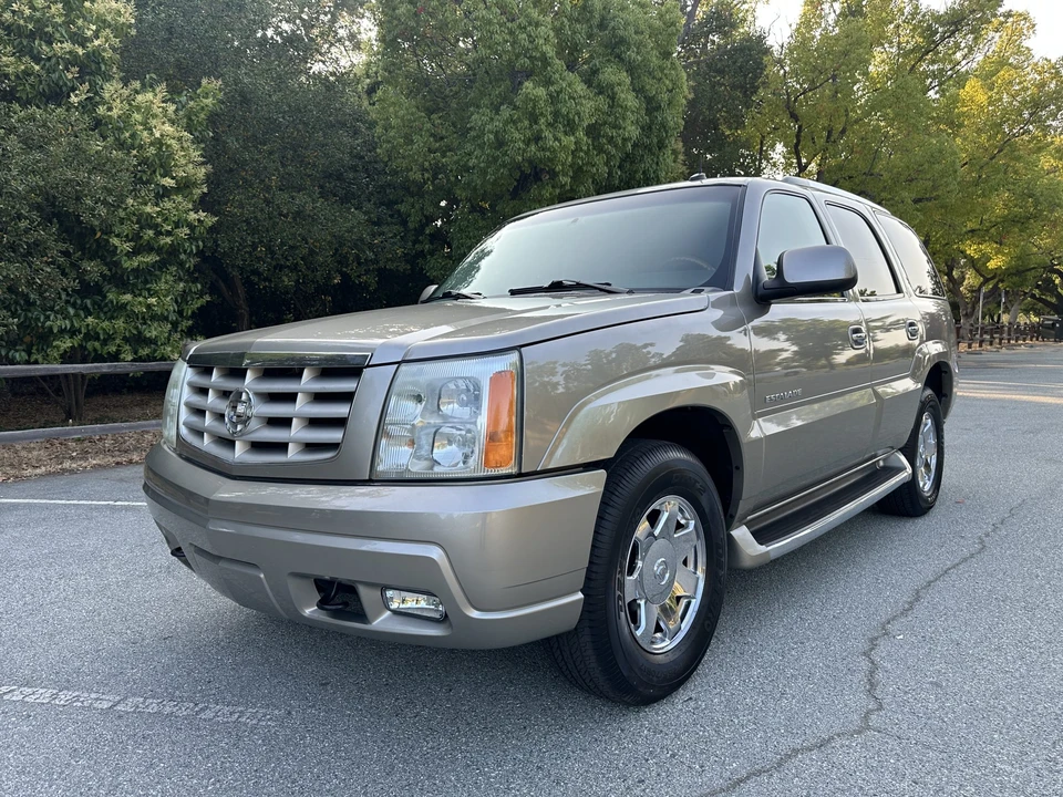 2003 Cadillac Escalade & EXT 2nd Gen - Image 10 of 31