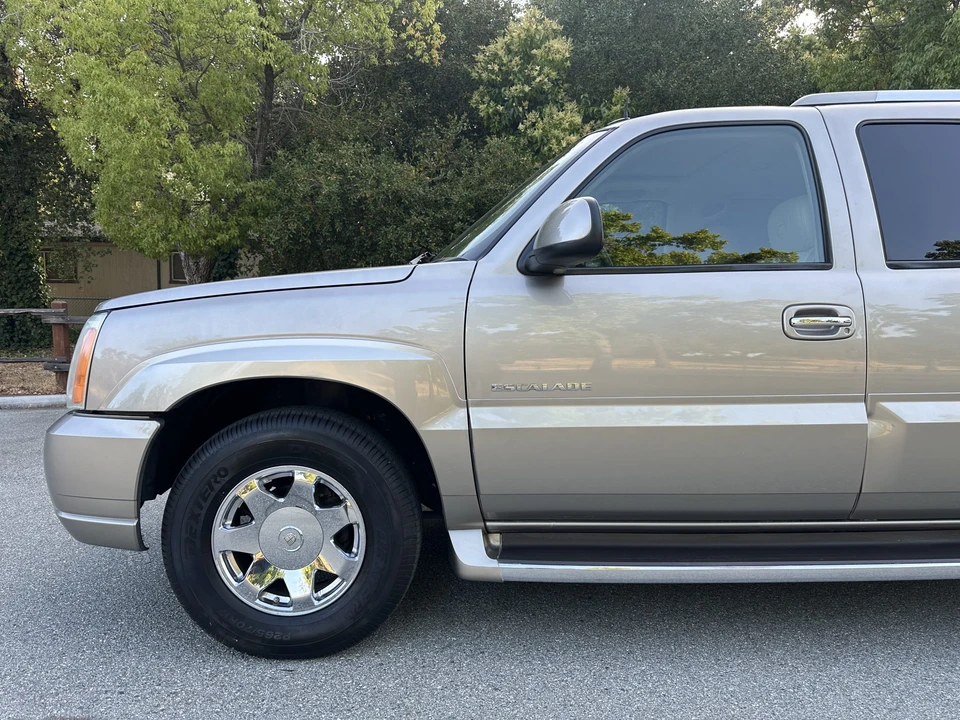2003 Cadillac Escalade & EXT 2nd Gen - Image 14 of 31