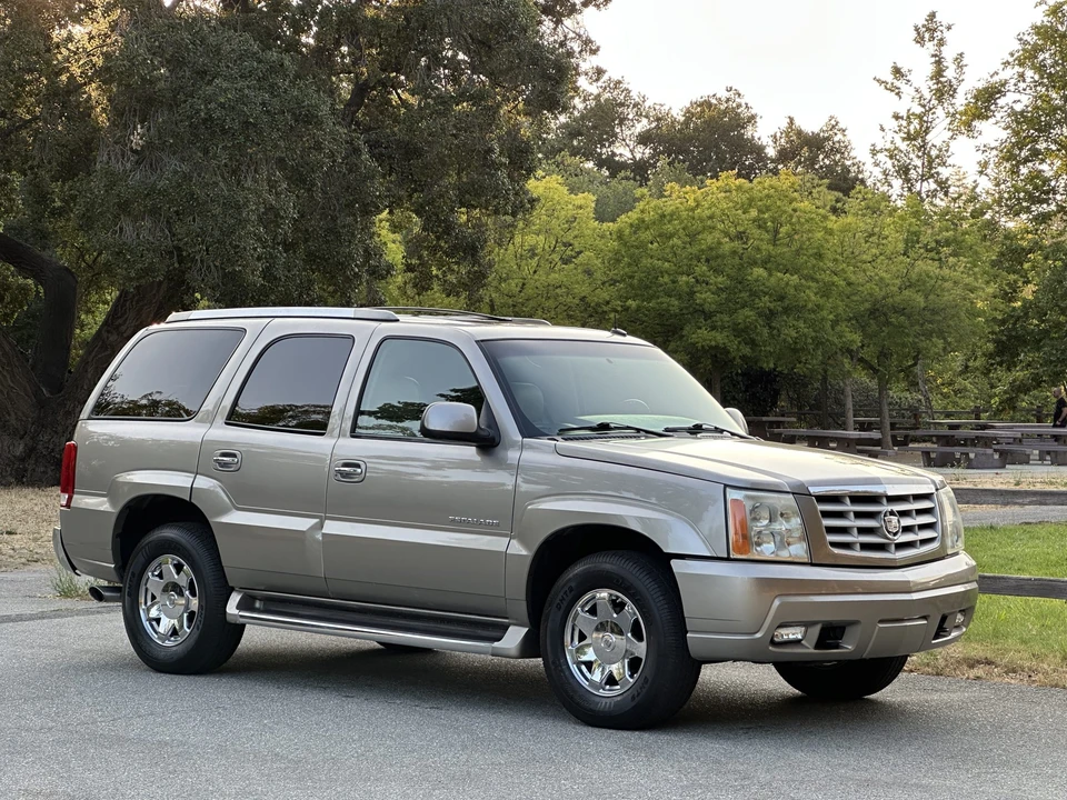 2003 Cadillac Escalade & EXT 2nd Gen - Image 4 of 31
