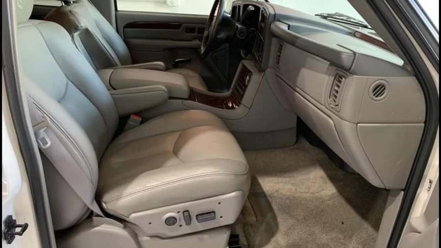 2003 Cadillac Escalade & EXT 2nd Gen - Image 7 of 13