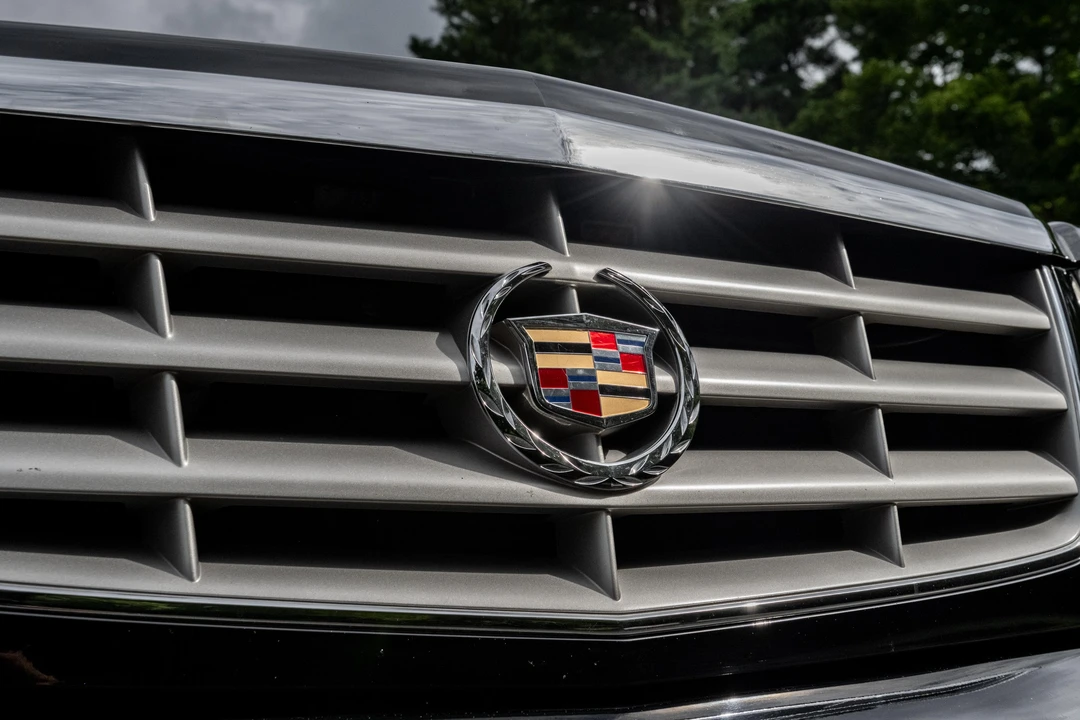 2003 Cadillac Escalade & EXT 2nd Gen - Image 11 of 31