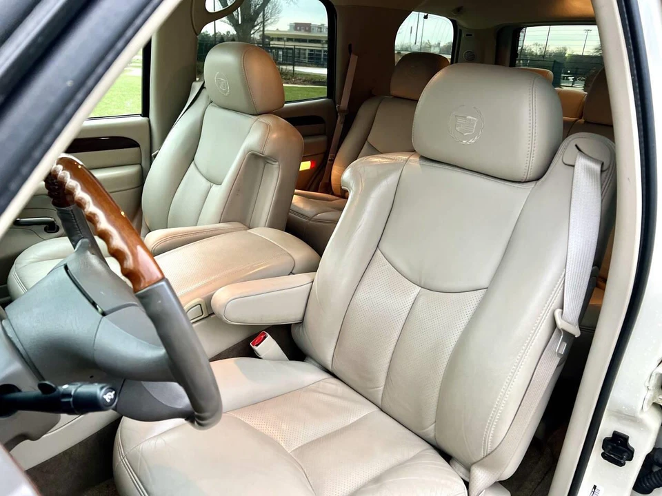 2003 Cadillac Escalade & EXT 2nd Gen - Image 31 of 31