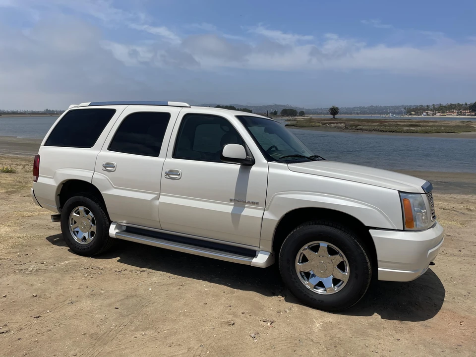 2003 Cadillac Escalade & EXT 2nd Gen - Image 16 of 31