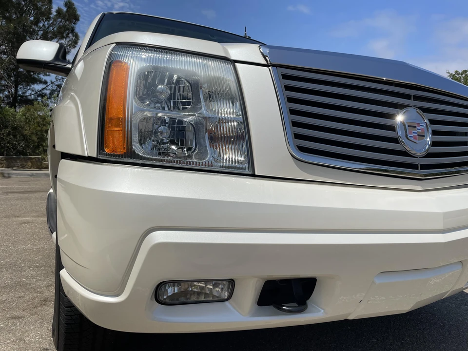 2003 Cadillac Escalade & EXT 2nd Gen - Image 21 of 31