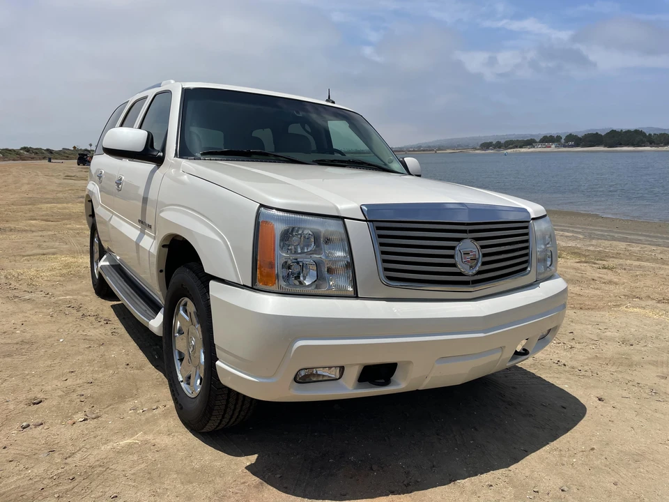 2003 Cadillac Escalade & EXT 2nd Gen - Image 19 of 31