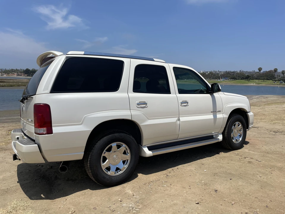 2003 Cadillac Escalade & EXT 2nd Gen - Image 14 of 31