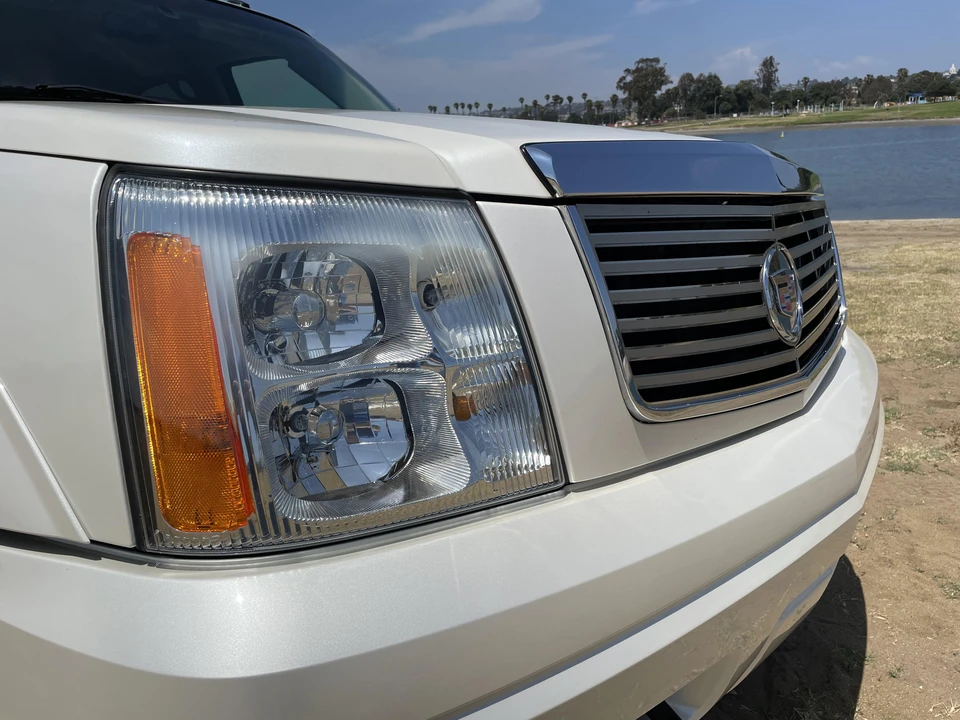 2003 Cadillac Escalade & EXT 2nd Gen - Image 20 of 31