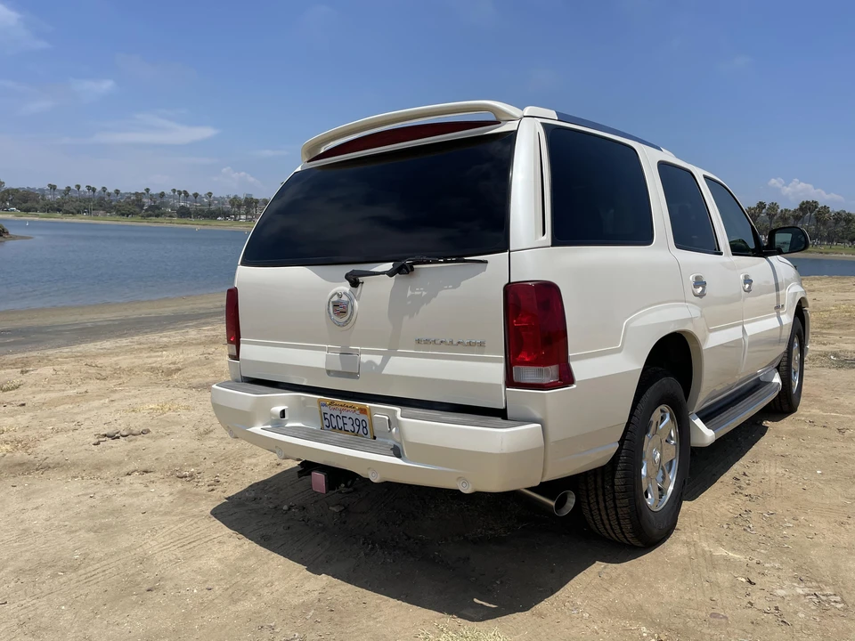 2003 Cadillac Escalade & EXT 2nd Gen - Image 13 of 31