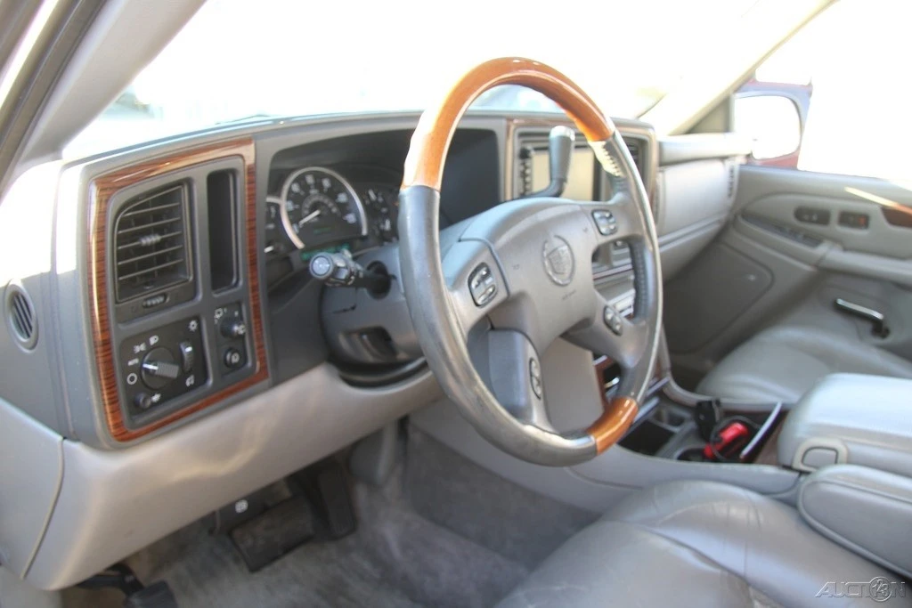 2003 Cadillac Escalade & EXT 2nd Gen - Image 14 of 21