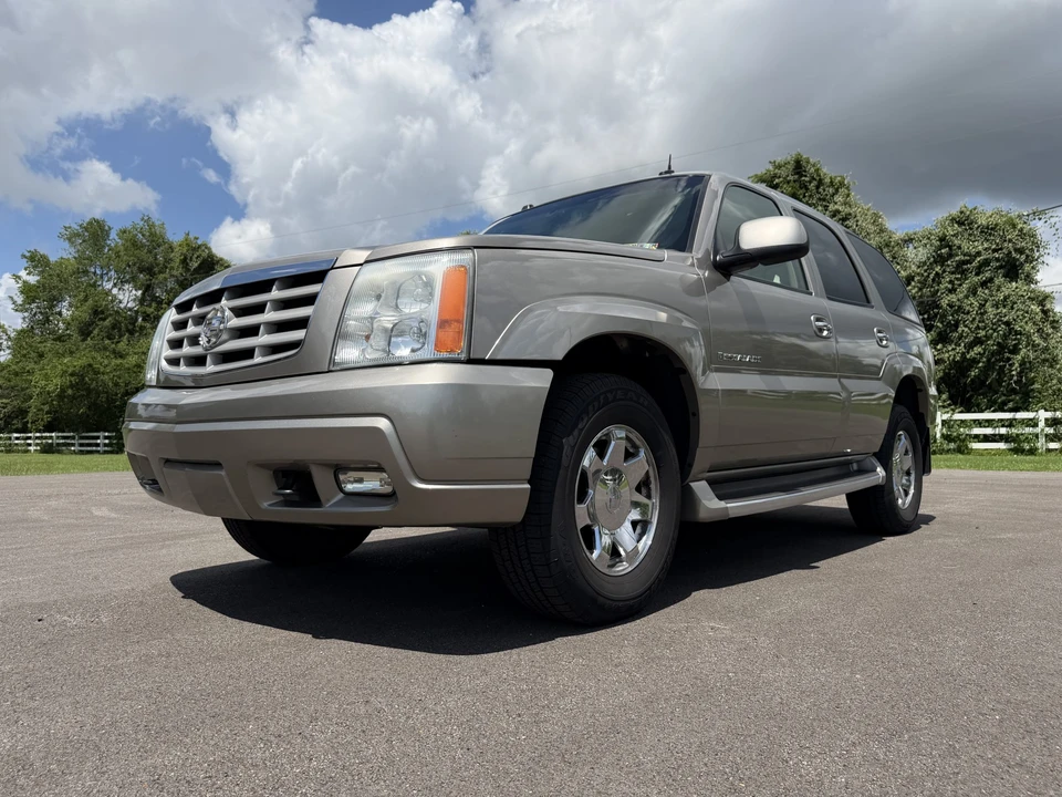 2003 Cadillac Escalade & EXT 2nd Gen - Image 5 of 31