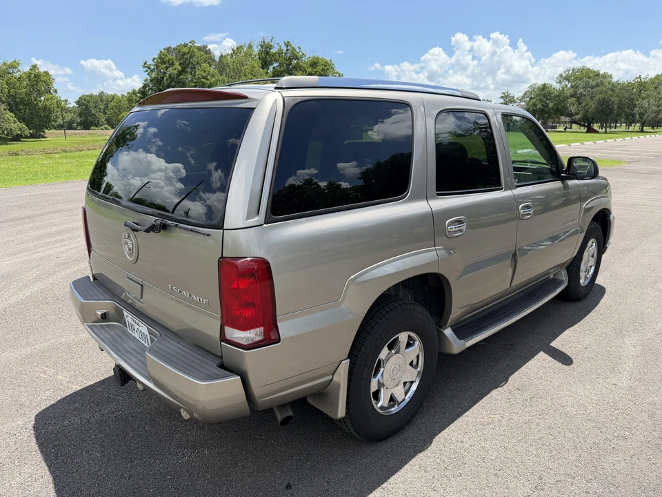 2003 Cadillac Escalade & EXT 2nd Gen - Image 18 of 31