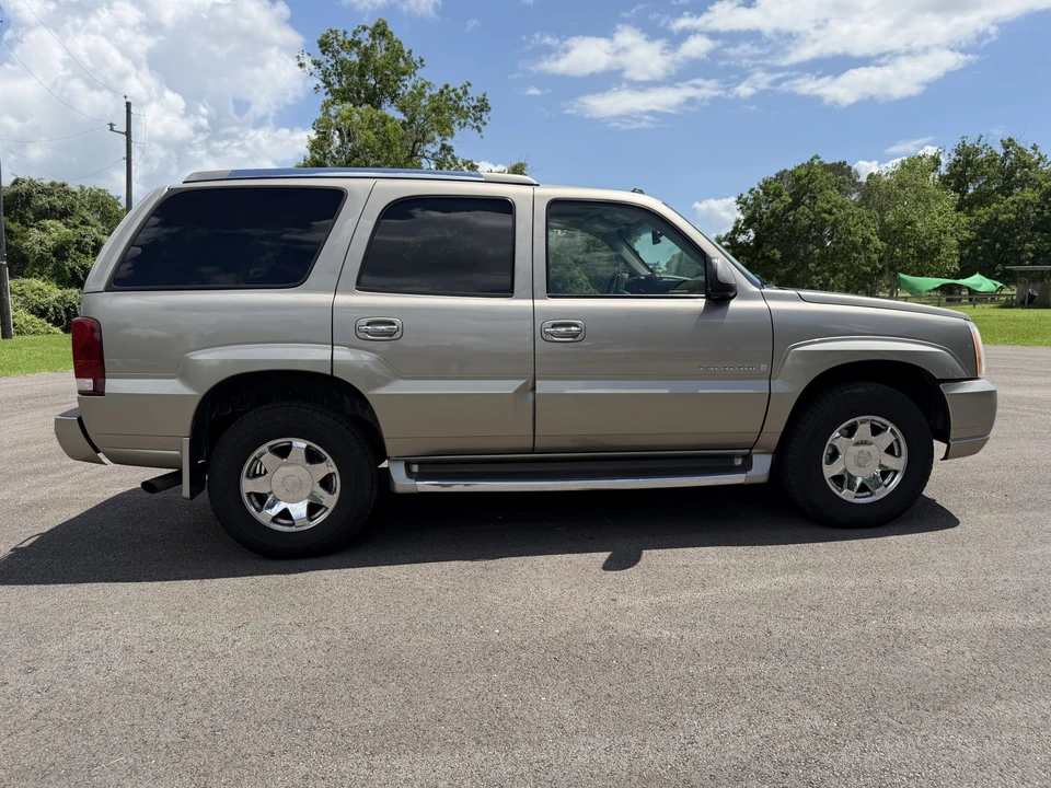 2003 Cadillac Escalade & EXT 2nd Gen - Image 20 of 31