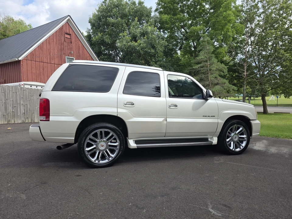 2003 Cadillac Escalade & EXT 2nd Gen - Image 17 of 31
