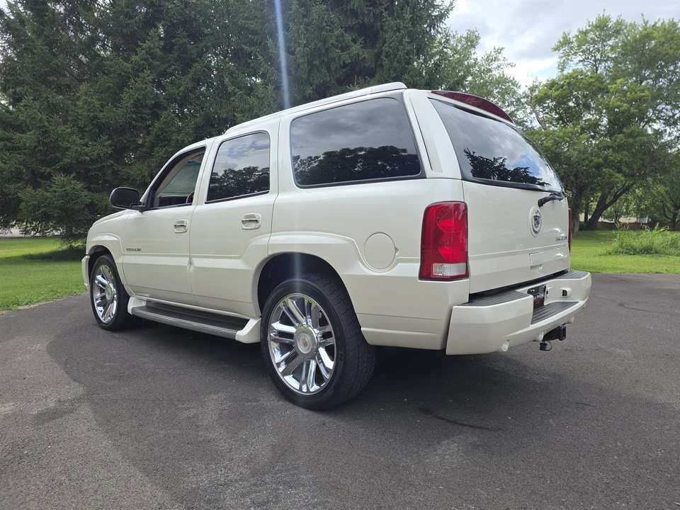 2003 Cadillac Escalade & EXT 2nd Gen - Image 9 of 31