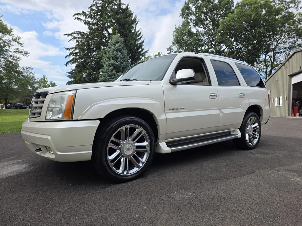 2003 Cadillac Escalade & EXT 2nd Gen - Image 5 of 31
