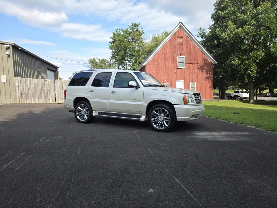 2003 Cadillac Escalade & EXT 2nd Gen - Image 29 of 31