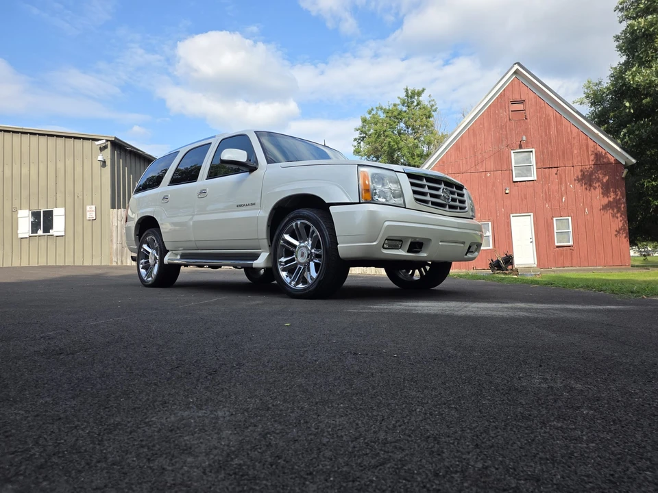 2003 Cadillac Escalade & EXT 2nd Gen - Image 31 of 31