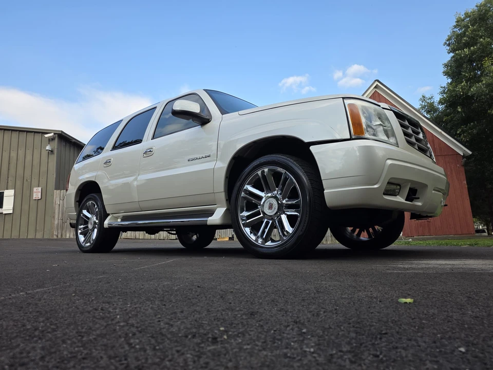 2003 Cadillac Escalade & EXT 2nd Gen - Image 30 of 31