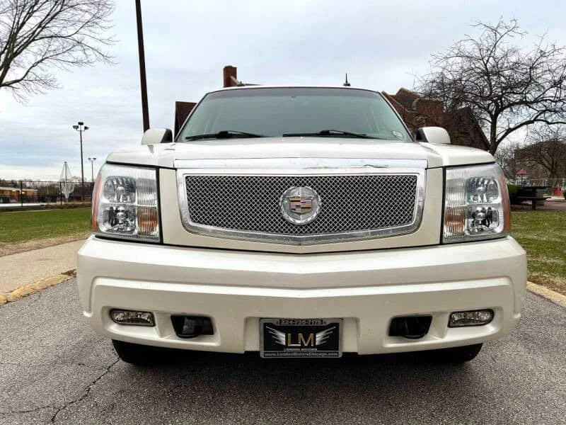 2003 Cadillac Escalade & EXT 2nd Gen - Image 6 of 31