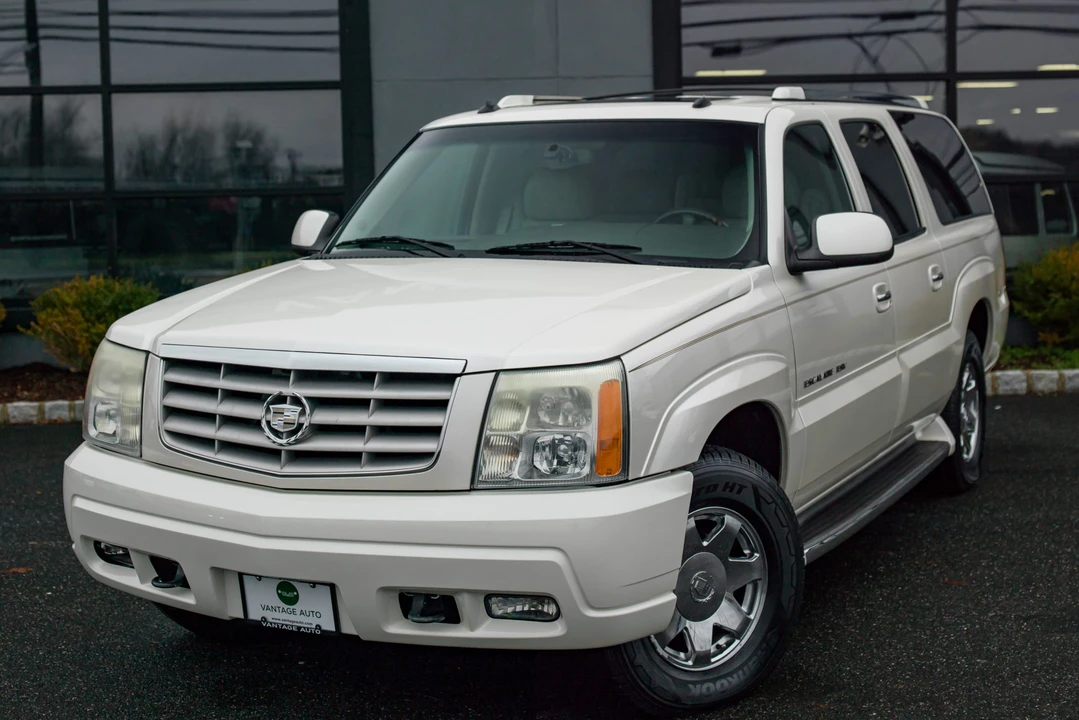 2003 Cadillac Escalade & EXT 2nd Gen - Image 6 of 31