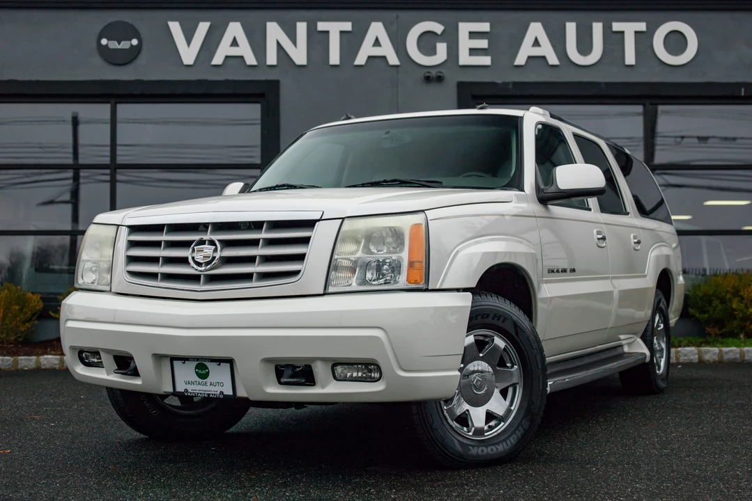 2003 Cadillac Escalade & EXT 2nd Gen - Image 4 of 31