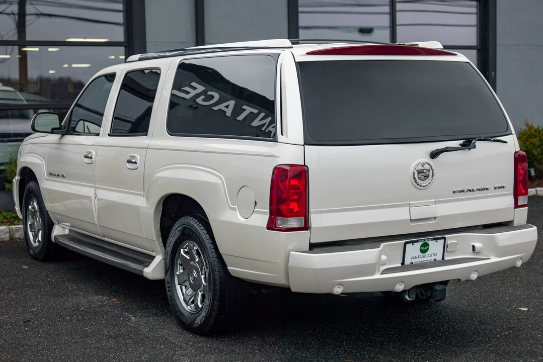 2003 Cadillac Escalade & EXT 2nd Gen - Image 9 of 31