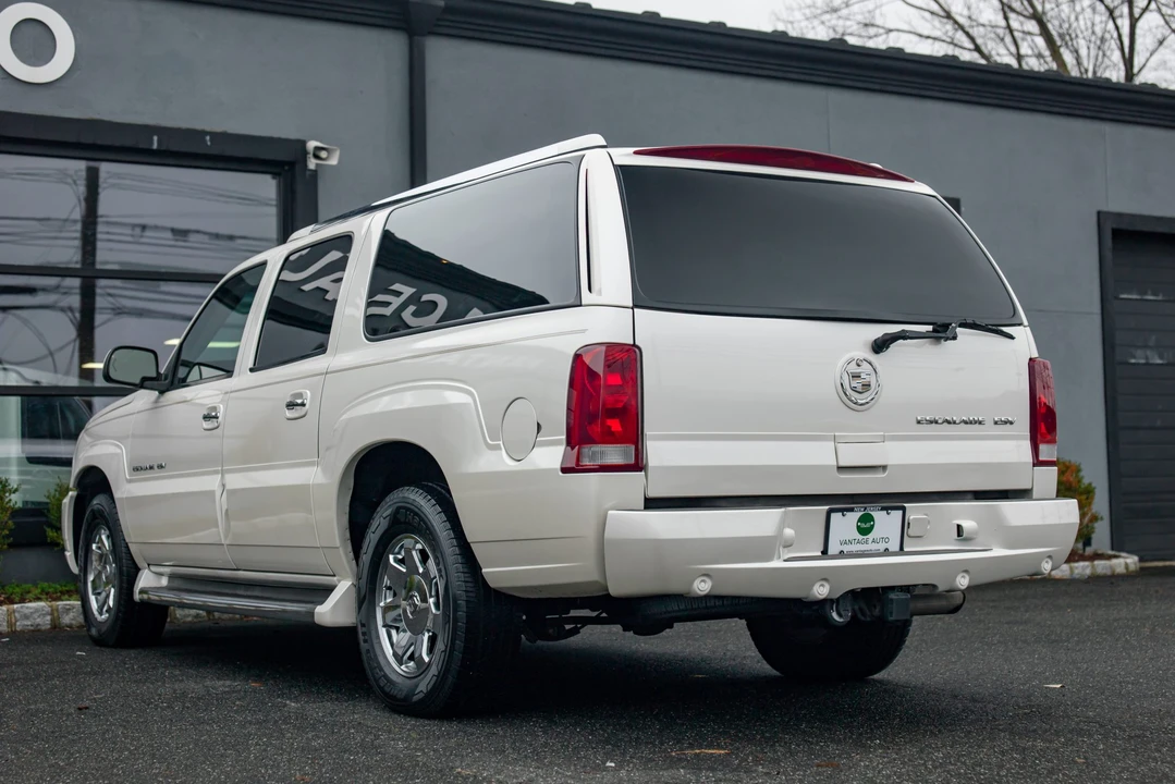2003 Cadillac Escalade & EXT 2nd Gen - Image 8 of 31