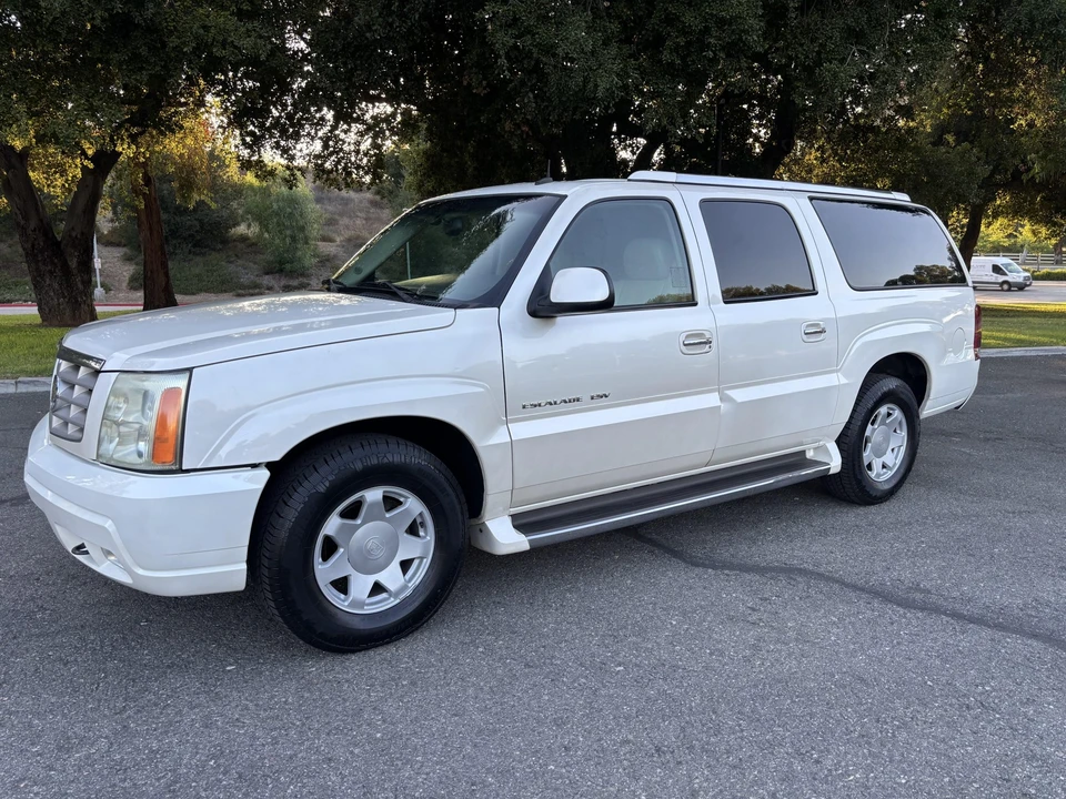 2003 Cadillac Escalade & EXT 2nd Gen - Image 4 of 31