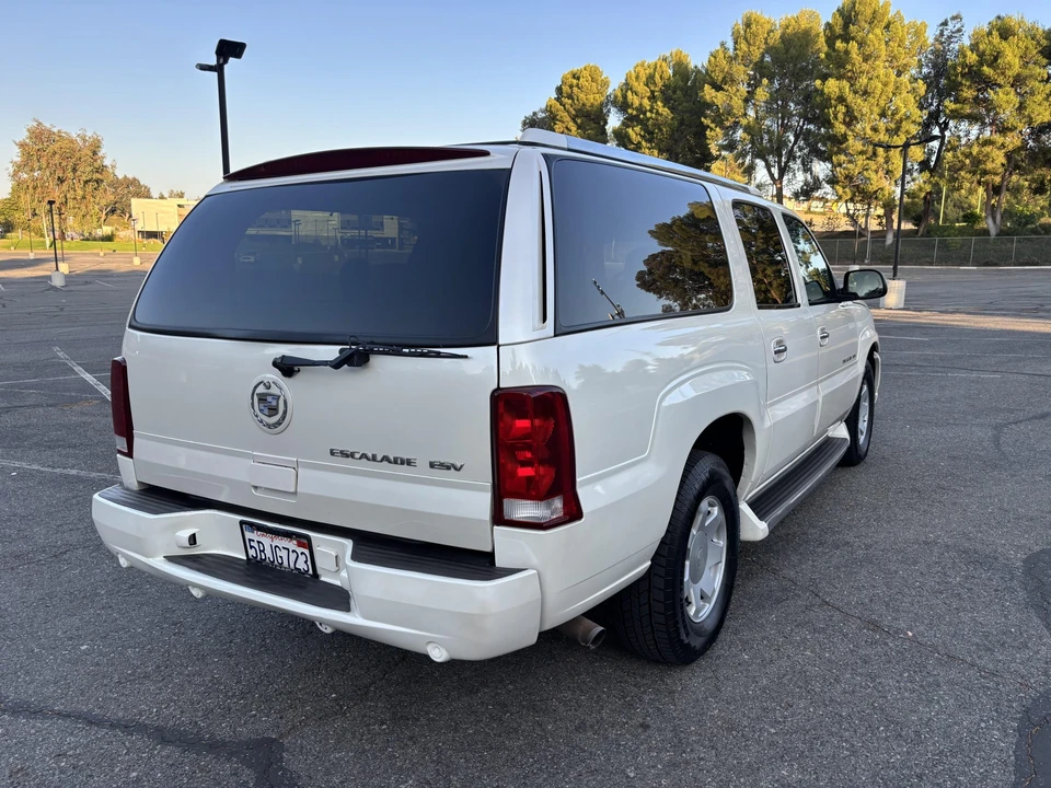 2003 Cadillac Escalade & EXT 2nd Gen - Image 8 of 31