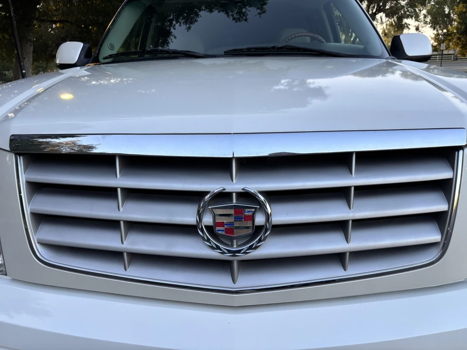 2003 Cadillac Escalade & EXT 2nd Gen - Image 17 of 31