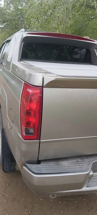 2003 Cadillac Escalade & EXT 2nd Gen - Image 4 of 9