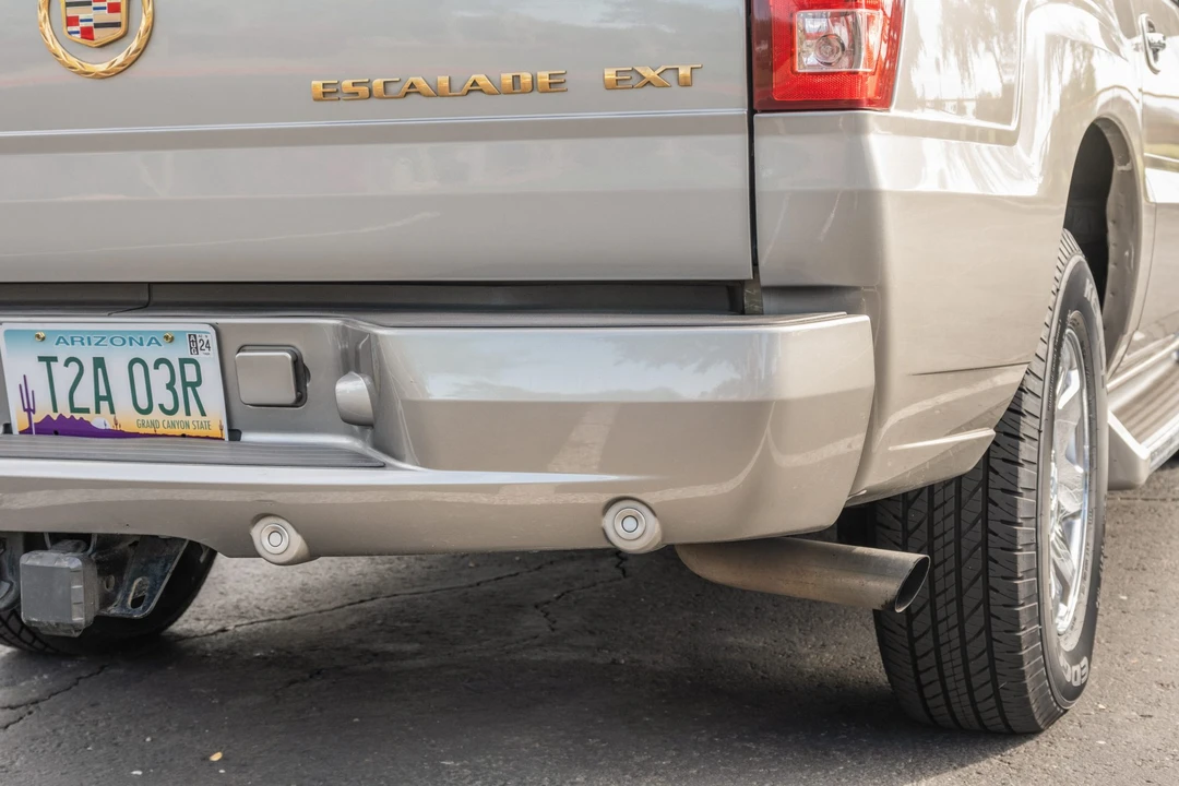 2003 Cadillac Escalade & EXT 2nd Gen - Image 16 of 31