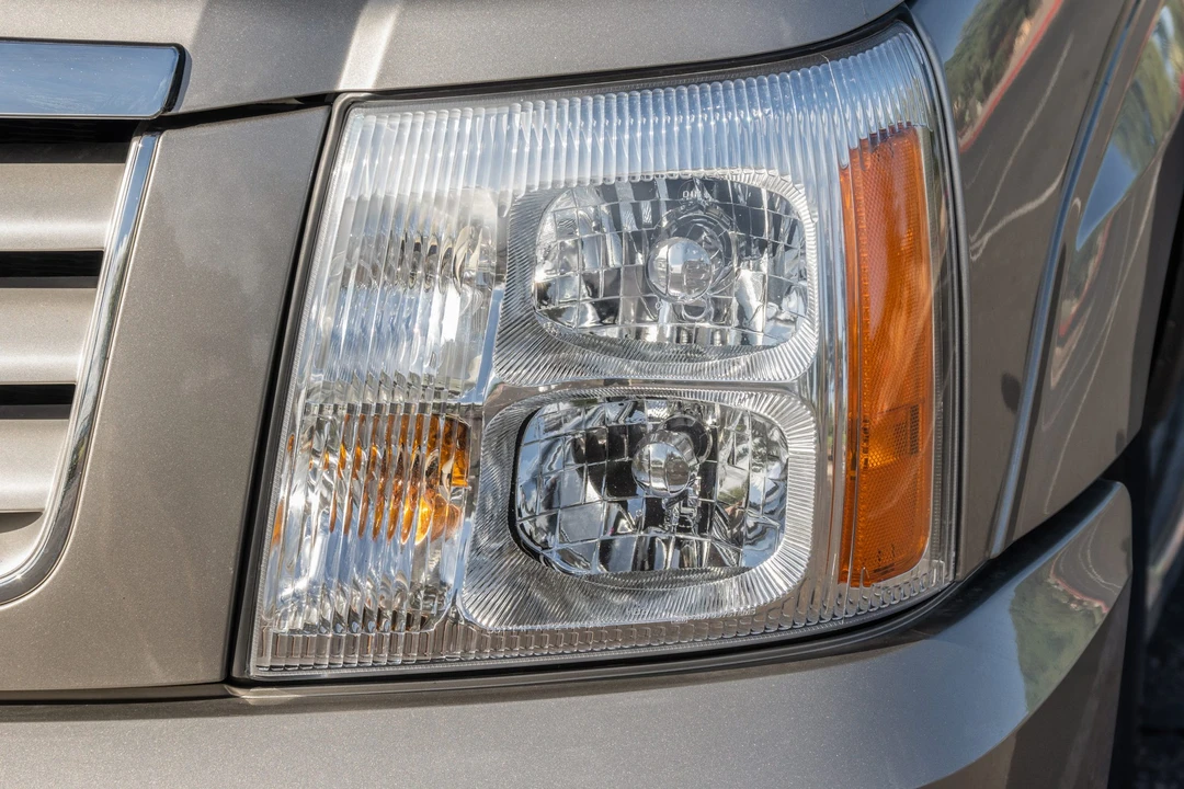 2003 Cadillac Escalade & EXT 2nd Gen - Image 19 of 31