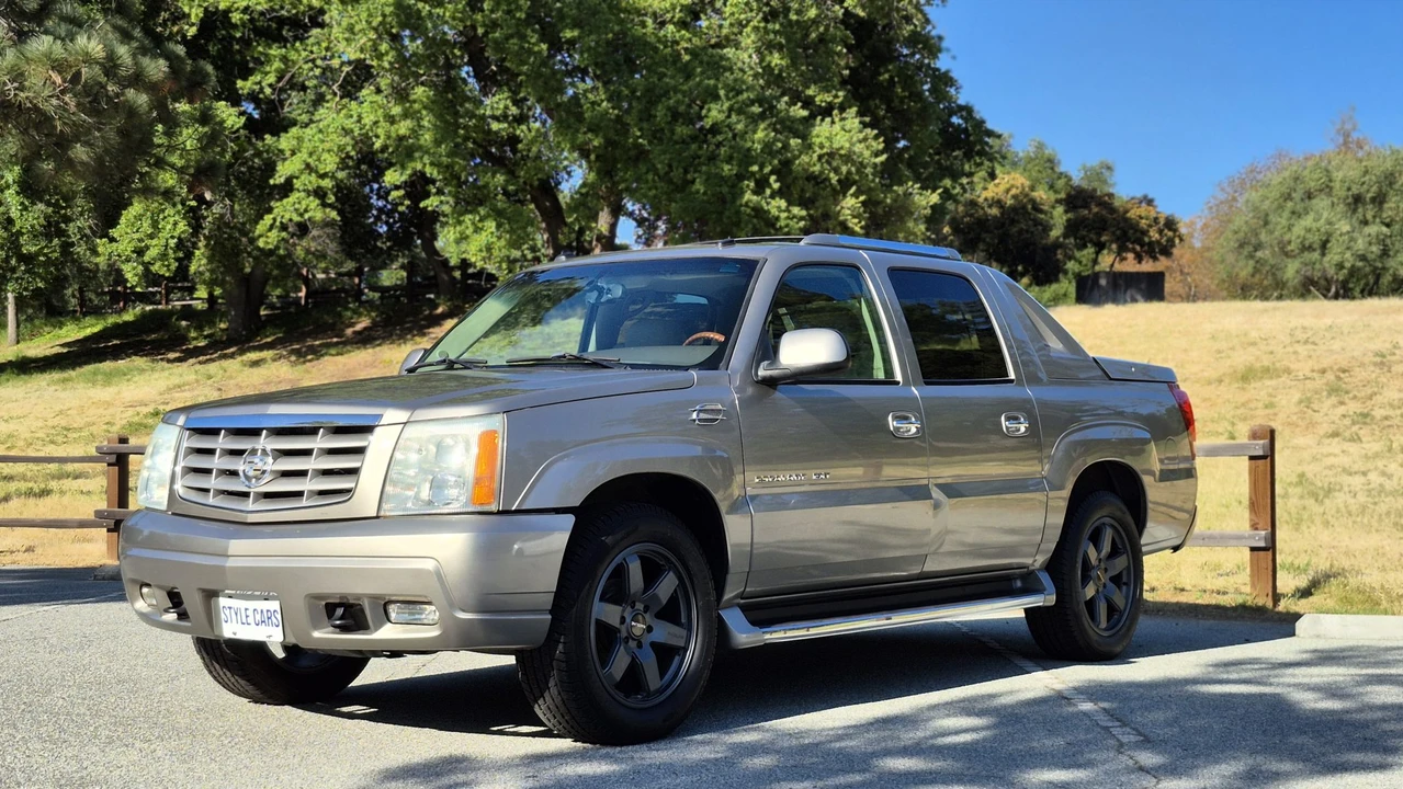 2003 Cadillac Escalade & EXT 2nd Gen - Image 5 of 31
