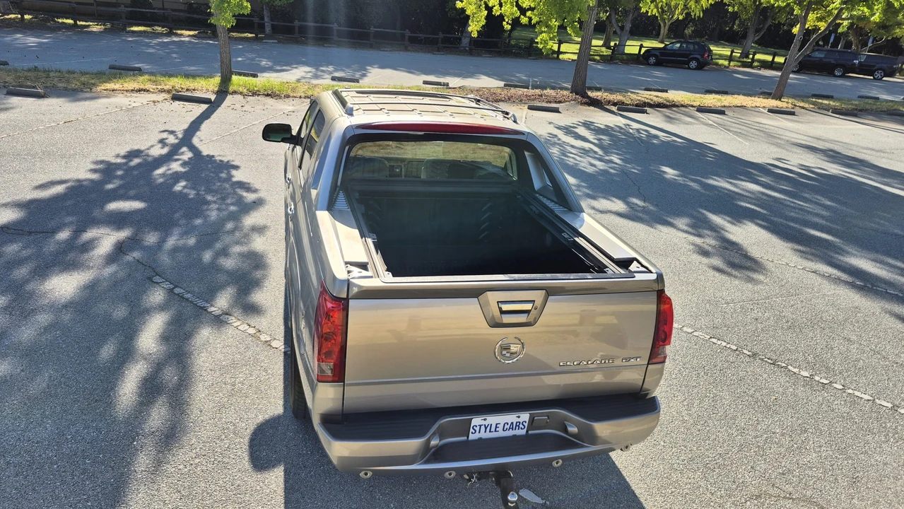 2003 Cadillac Escalade & EXT 2nd Gen - Image 19 of 31