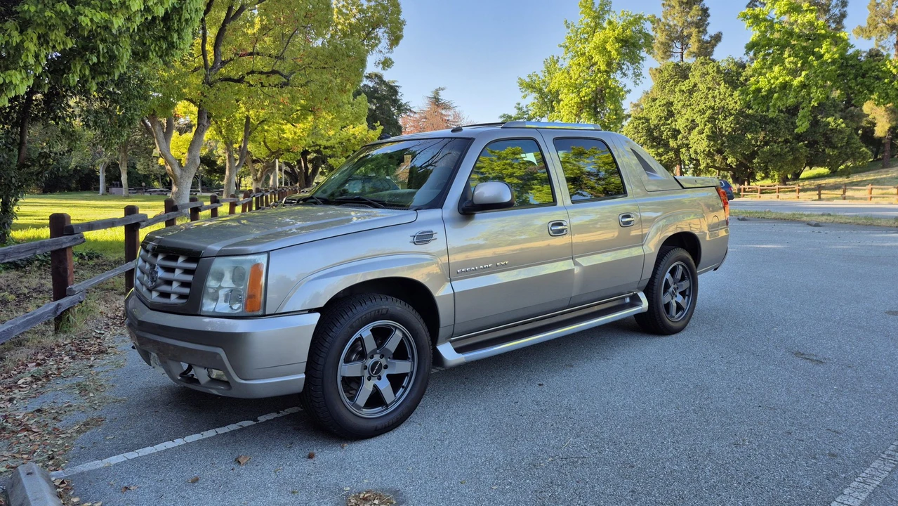 2003 Cadillac Escalade & EXT 2nd Gen - Image 7 of 31