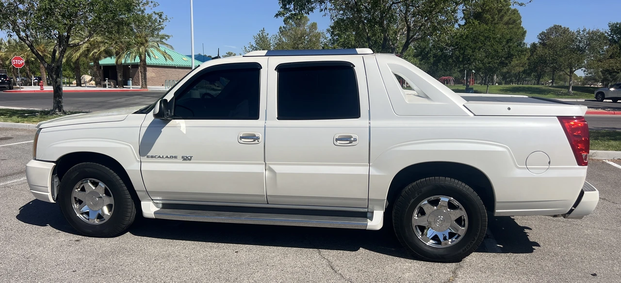 2003 Cadillac Escalade & EXT 2nd Gen - Image 3 of 31
