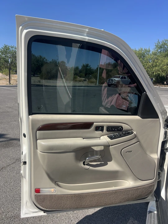 2003 Cadillac Escalade & EXT 2nd Gen - Image 21 of 31