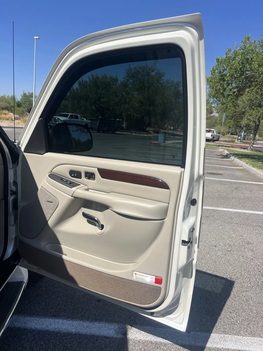 2003 Cadillac Escalade & EXT 2nd Gen - Image 24 of 31
