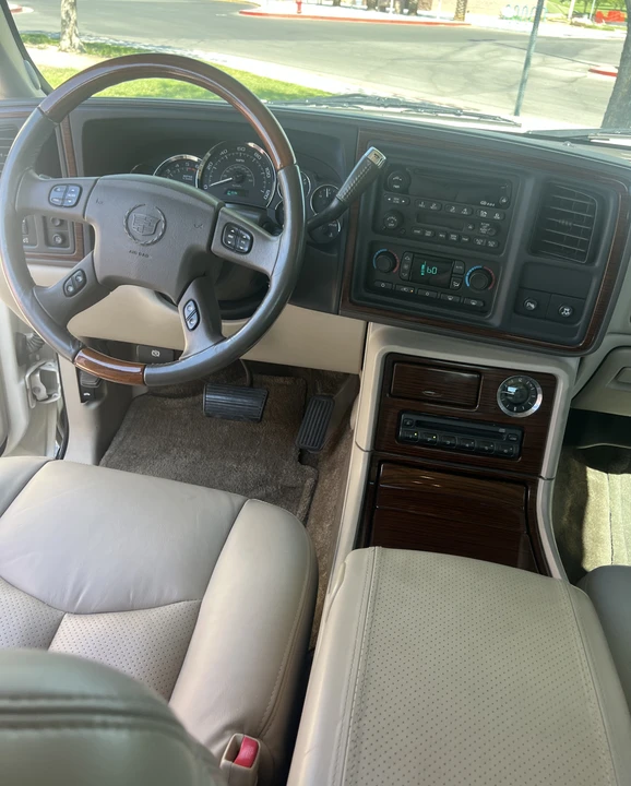 2003 Cadillac Escalade & EXT 2nd Gen - Image 26 of 31