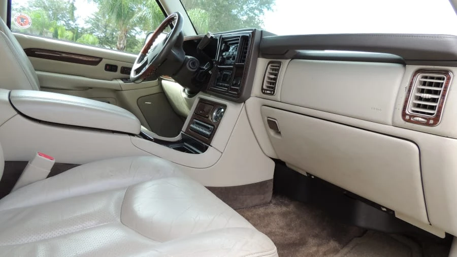 2003 Cadillac Escalade & EXT 2nd Gen - Image 8 of 25