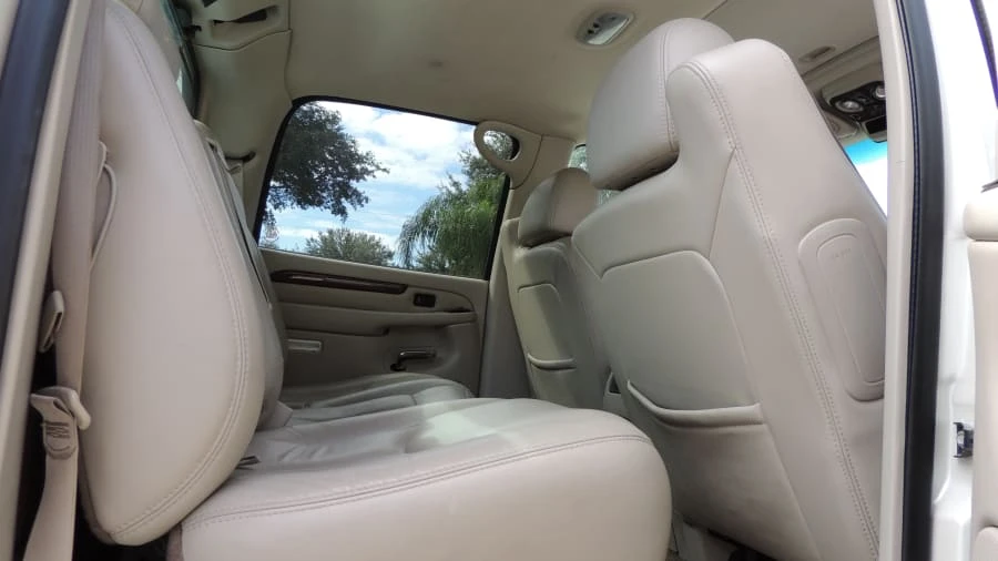 2003 Cadillac Escalade & EXT 2nd Gen - Image 10 of 25
