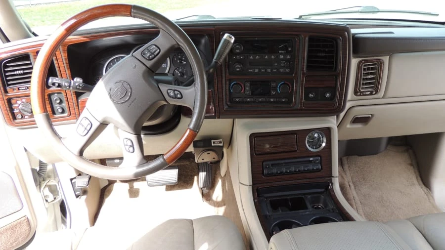 2003 Cadillac Escalade & EXT 2nd Gen - Image 5 of 25