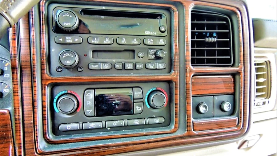 2003 Cadillac Escalade & EXT 2nd Gen - Image 7 of 25