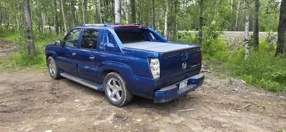 2003 Cadillac Escalade & EXT 2nd Gen - Image 5 of 7