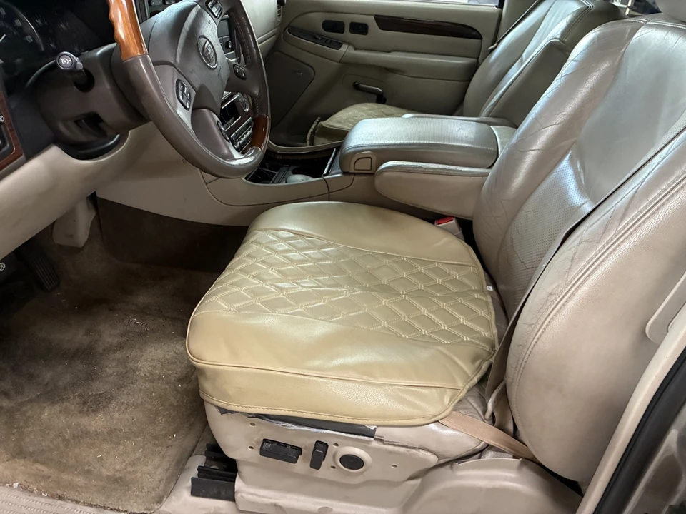 2003 Cadillac Escalade & EXT 2nd Gen - Image 4 of 5