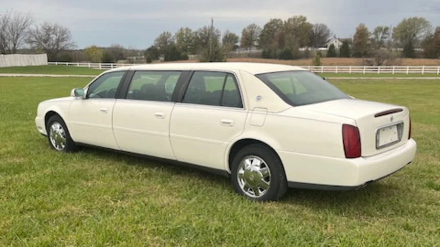 2003 Cadillac DeVille 8th Gen - Image 7 of 18
