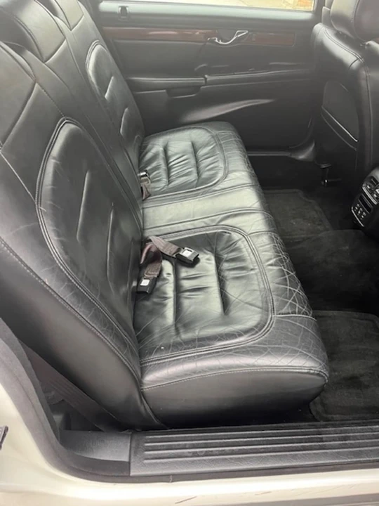 2003 Cadillac DeVille 8th Gen - Image 13 of 18