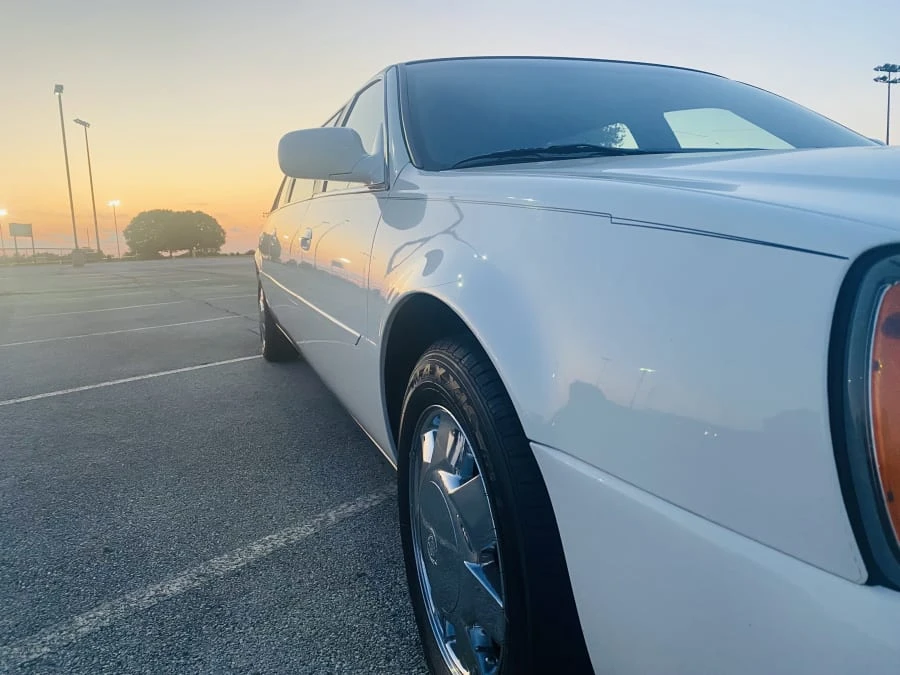 2003 Cadillac DeVille 8th Gen - Image 8 of 19