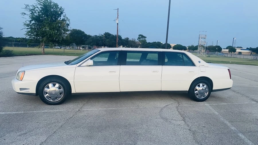 2003 Cadillac DeVille 8th Gen - Image 7 of 19